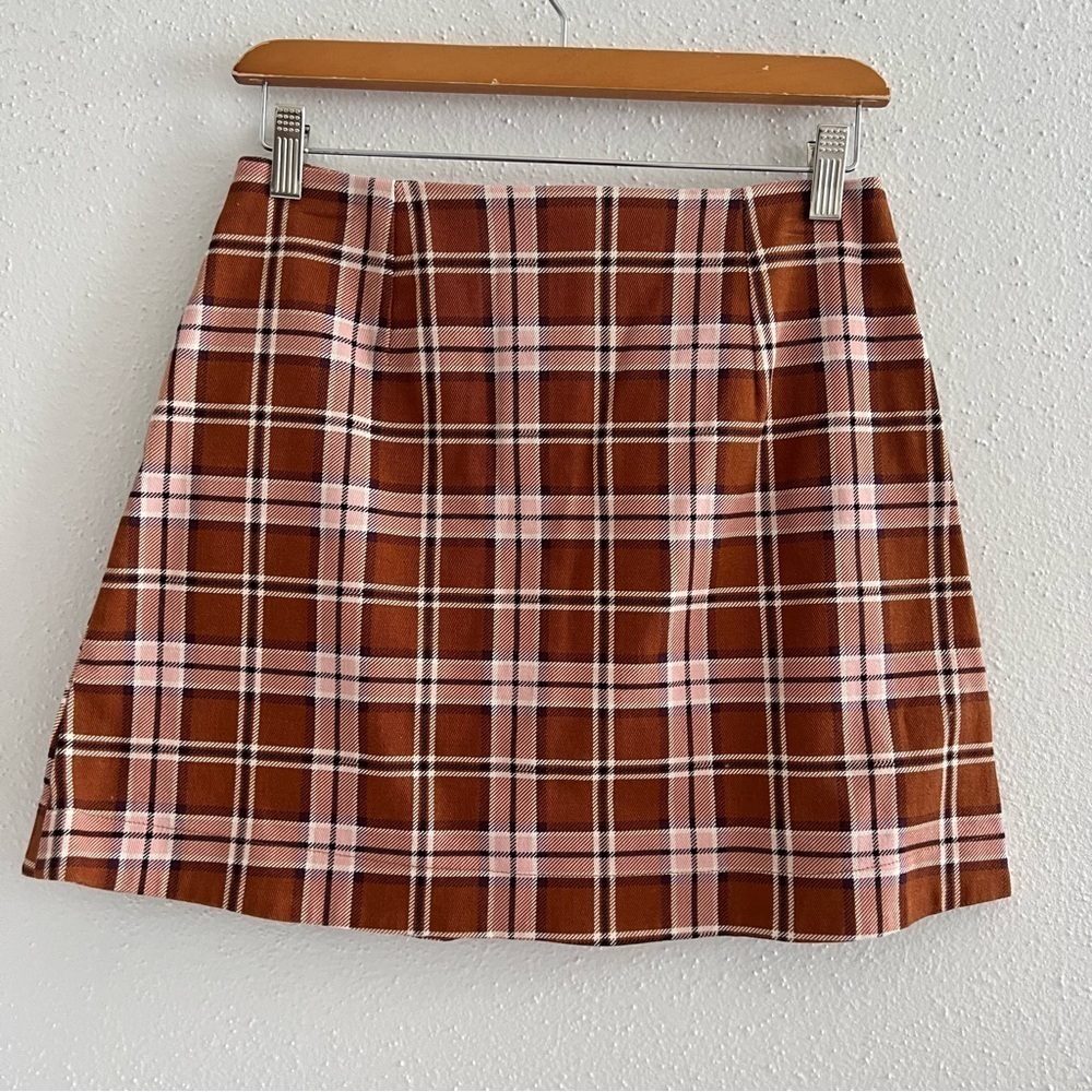 Plaid Patch Pocket High Rise Button Front Skirt - Picture 4 of 4